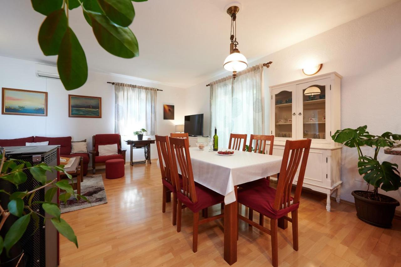 Guesthouse Aria Trogir Luaran gambar