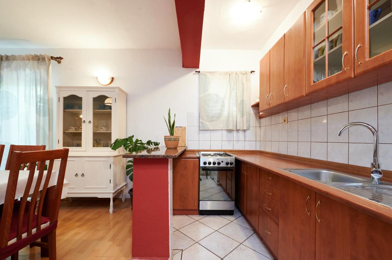 Guesthouse Aria Trogir Luaran gambar